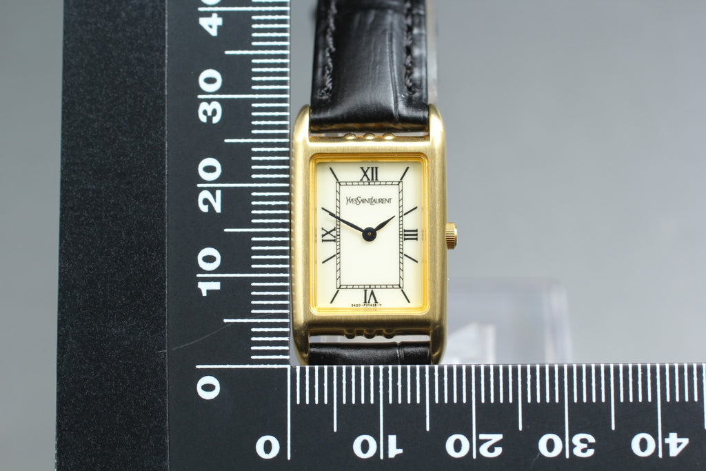 Near MINT Yves Saint Laurent 17mm 5420-F46860 Quartz Roman Tank Women's Vintage