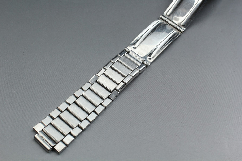 Near MINT OMEGA Caterpillar Bracelet 18mm FF630/1035 Stainless Steel Men Vintage