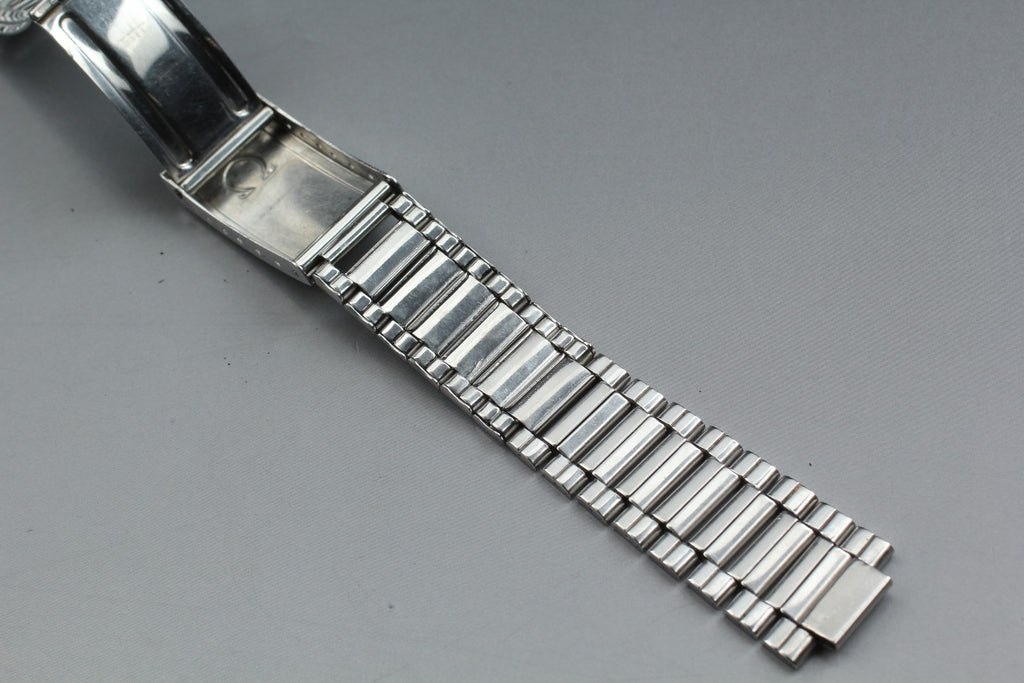 Near MINT OMEGA Caterpillar Bracelet 18mm FF630/1035 Stainless Steel Men Vintage