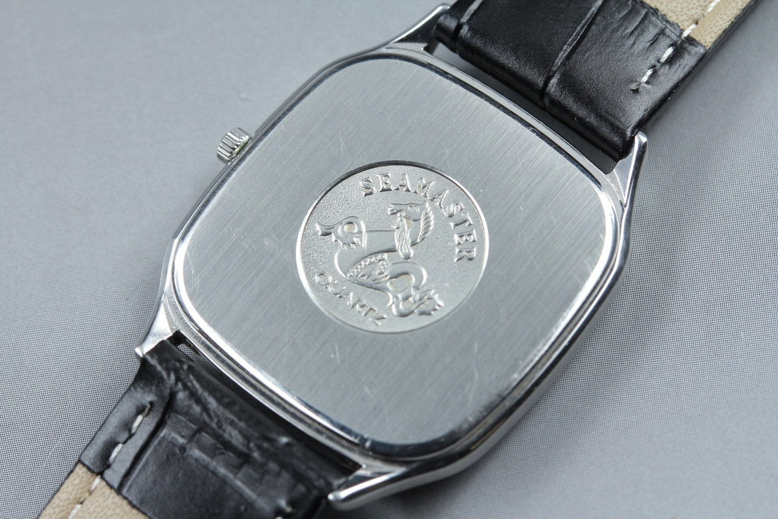 1987 Near MINT OMEGA Seamaster 31mm 196.0311 Quartz Silver Roman Men's Vintage