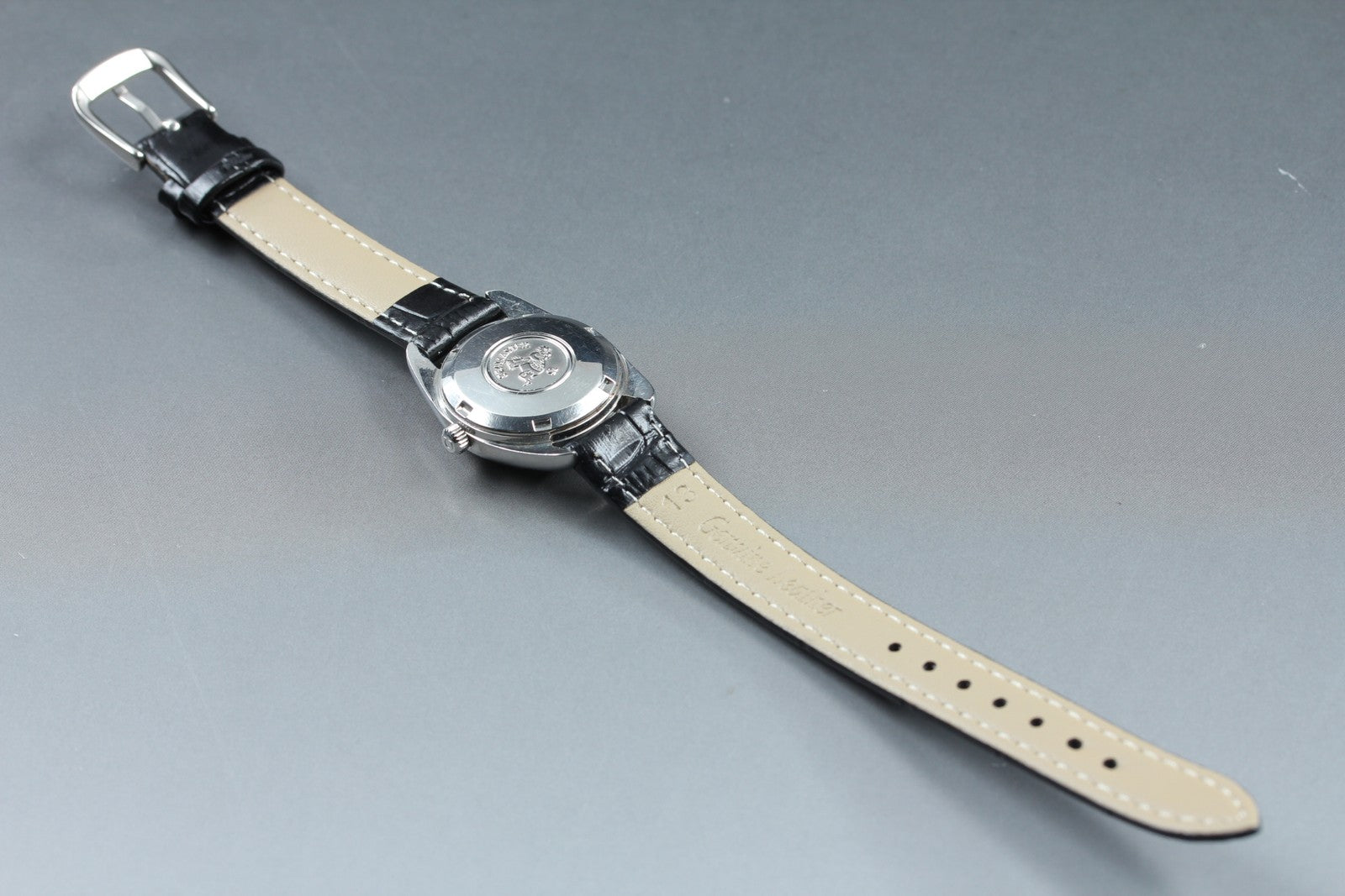 1969 Near MINT OMEGA Seamaster 25mm 566.026 Automatic Silver Dial Women Vintage