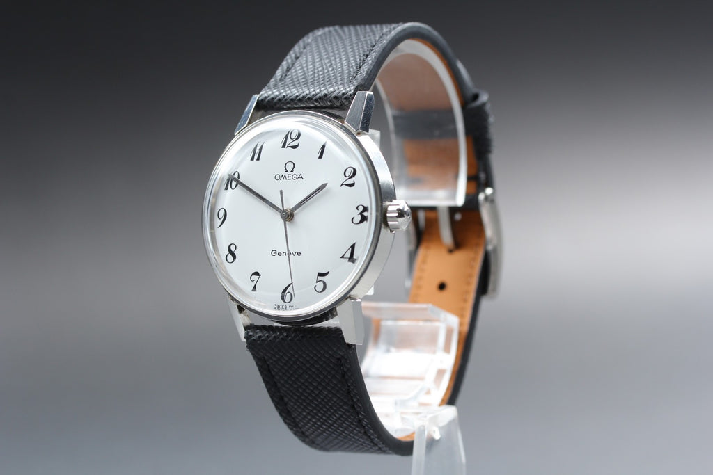 1969 Near MINT OMEGA Geneve 34mm 135.011 Manual White Arabic Dial Men's Vintage