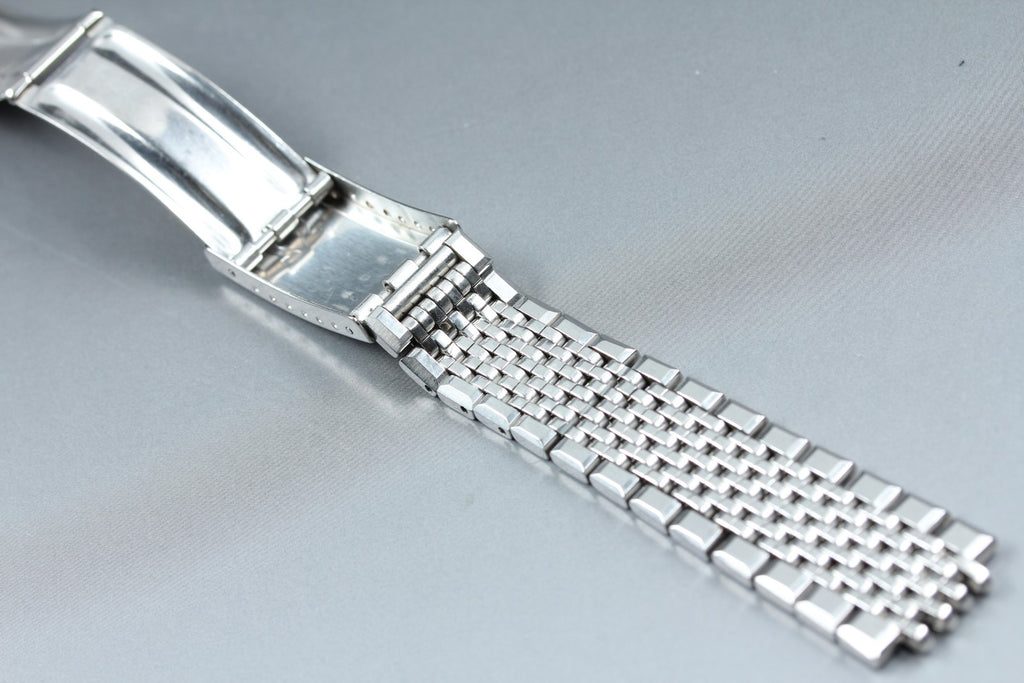 Near MINT OMEGA Beads of Rice Bracelet FF523/1068 18mm Silver Men's Vintage