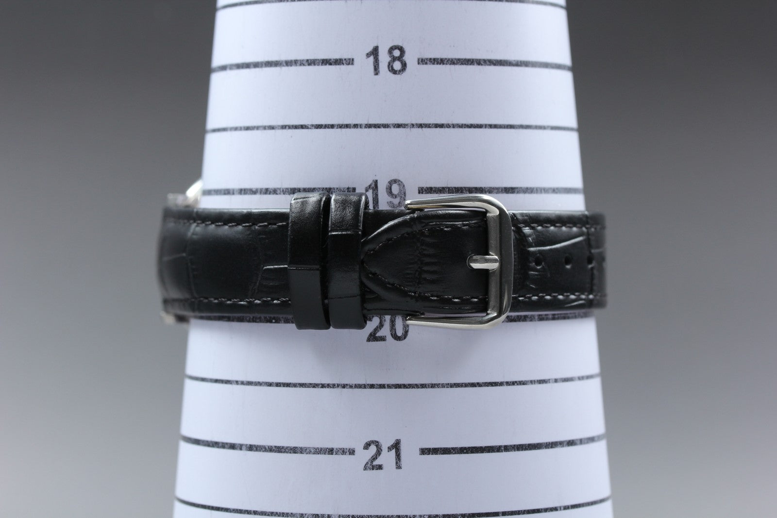1971 Near MINT OMEGA De Ville 35mm 166.0086 Automatic Silver Dial Men's Vintage