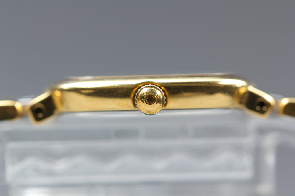Near MINT OMEGA De Ville 21mm 795.0898.2 Quartz Gold Dial Women's Watch Vintage
