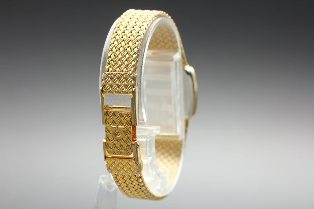1980s Near MINT OMEGA De Ville 19mm 591.0289 Quartz Gold Roman Women's Vintage