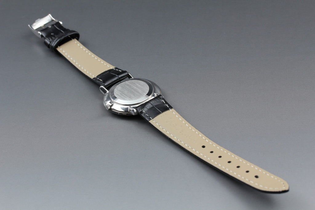 1972 Near MINT OMEGA De Ville 33mm 111.077 Manual White Roman Dial Men's Vintage
