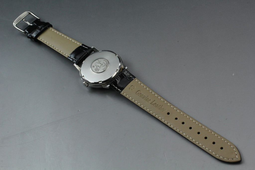 1967 Near MINT OMEGA Geneve Seamaster 34mm 135.011 Manual Silver Men's Vintage
