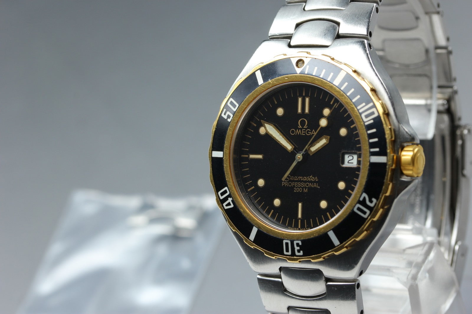 1991 Near MINT OMEGA Seamaster Professional 200M 36mm 396.1042.4 Quartz Men's