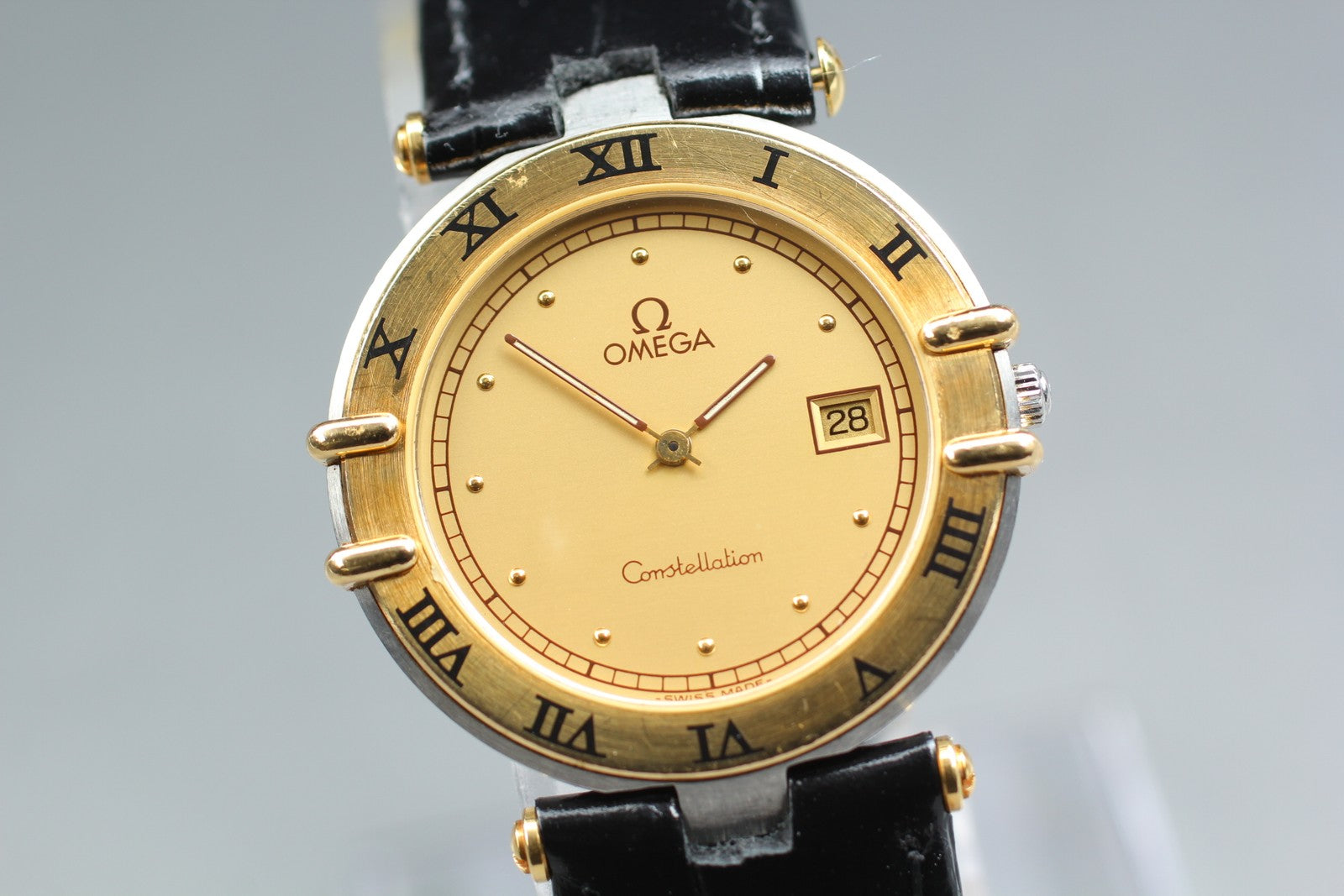 1993 Near MINT OMEGA Constellation 31mm 196.0360 Quartz Gold Dial Men's Vintage