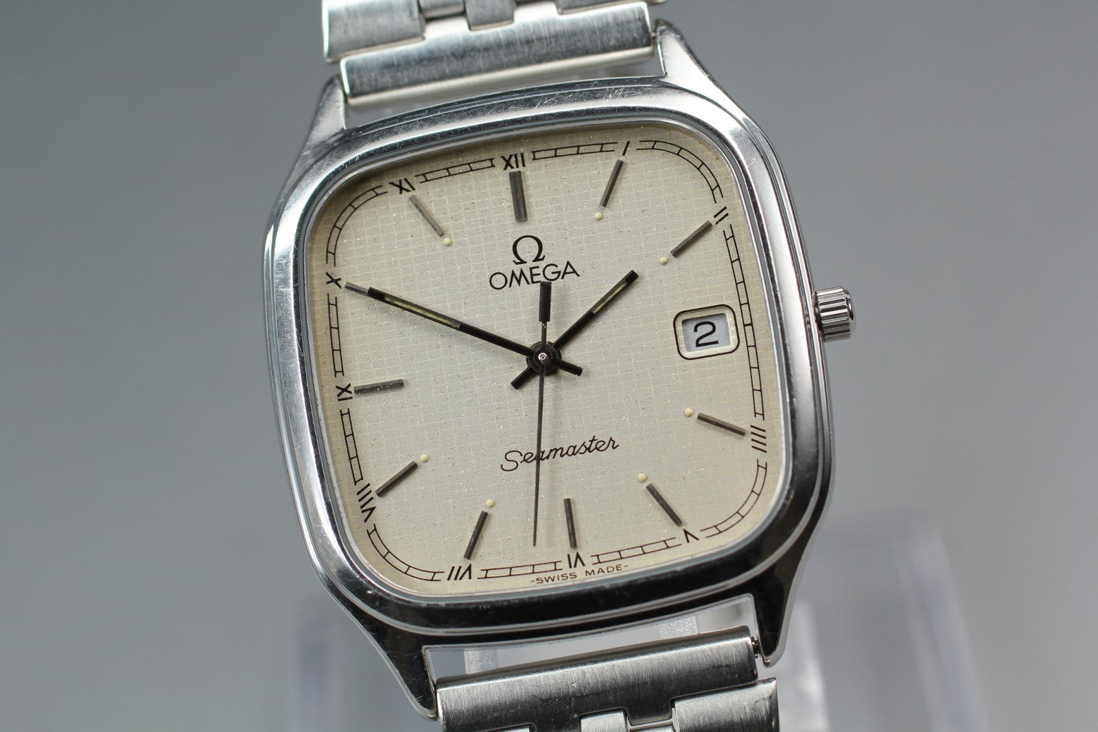 1984 Near MINT/Box, Paper OMEGA Seamaster 31mm 196.0311 Quartz Men's Vintage