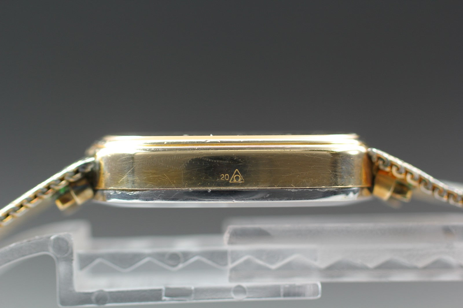 1979 OMEGA De Ville 30mm 191.0065 Quartz Gold Dial Men's Watch Vintage Exc+5