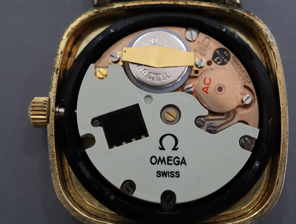 1979 OMEGA De Ville 30mm 191.0065 Quartz Gold Dial Men's Watch Vintage Exc+5