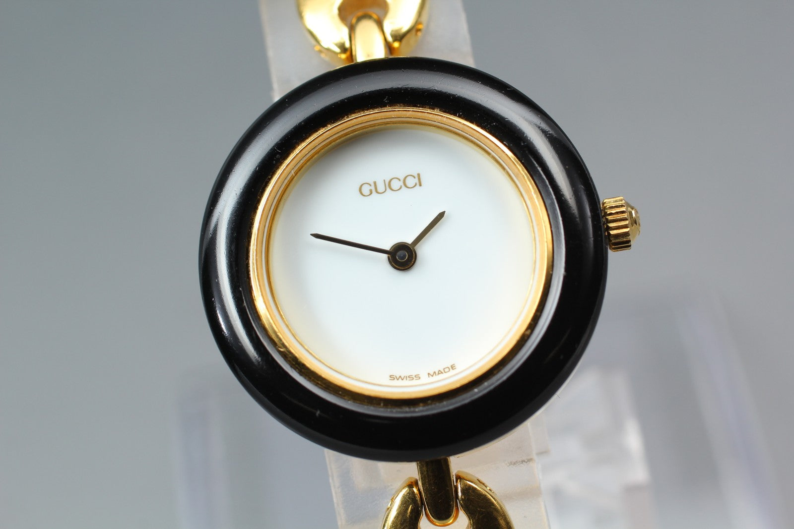 Near MINT/Box,Paper GUCCI Change Bezel 11/12.2 26mm 6 Colors Quartz Gold Women's