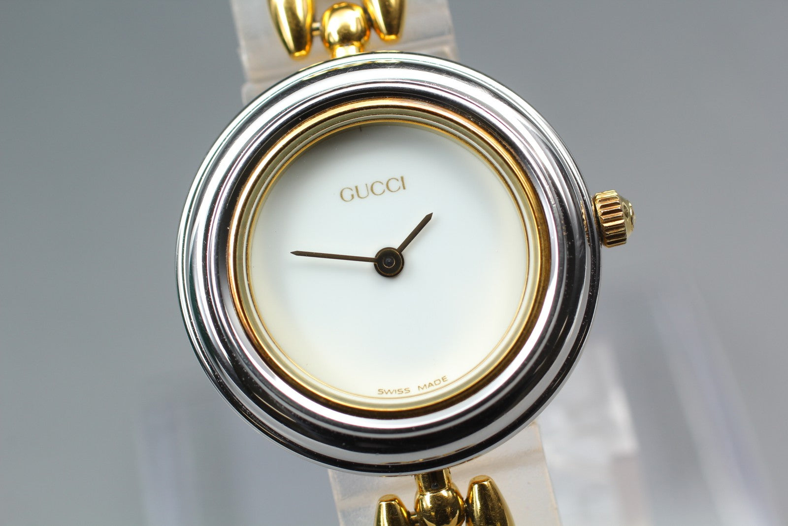 Full Set/Near MINT GUCCI Change Bezel 11/12.2 26mm 6 Colors Gold Quartz Women's