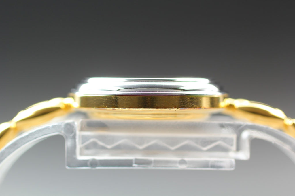 Full Set/Near MINT GUCCI Change Bezel 11/12.2 26mm 6 Colors Gold Quartz Women's