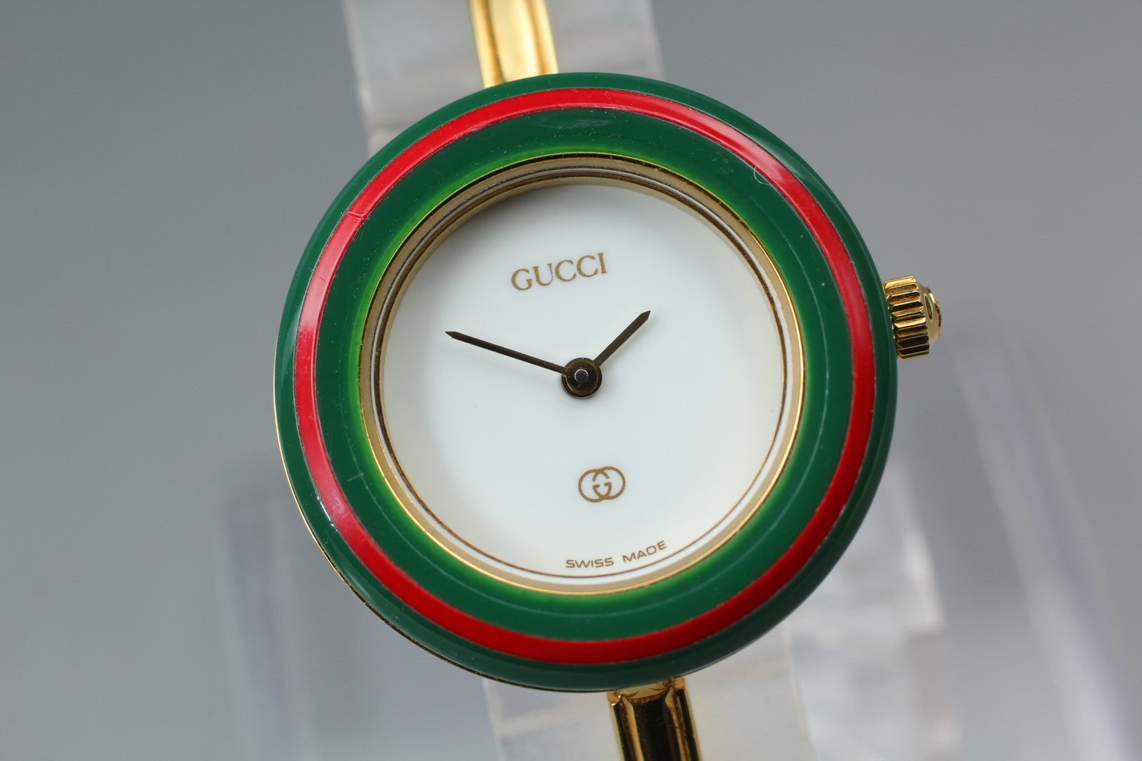 Near MINT/Box GUCCI Change Bezel 11/12 26mm 12 Colors Quartz Gold Women Vintage