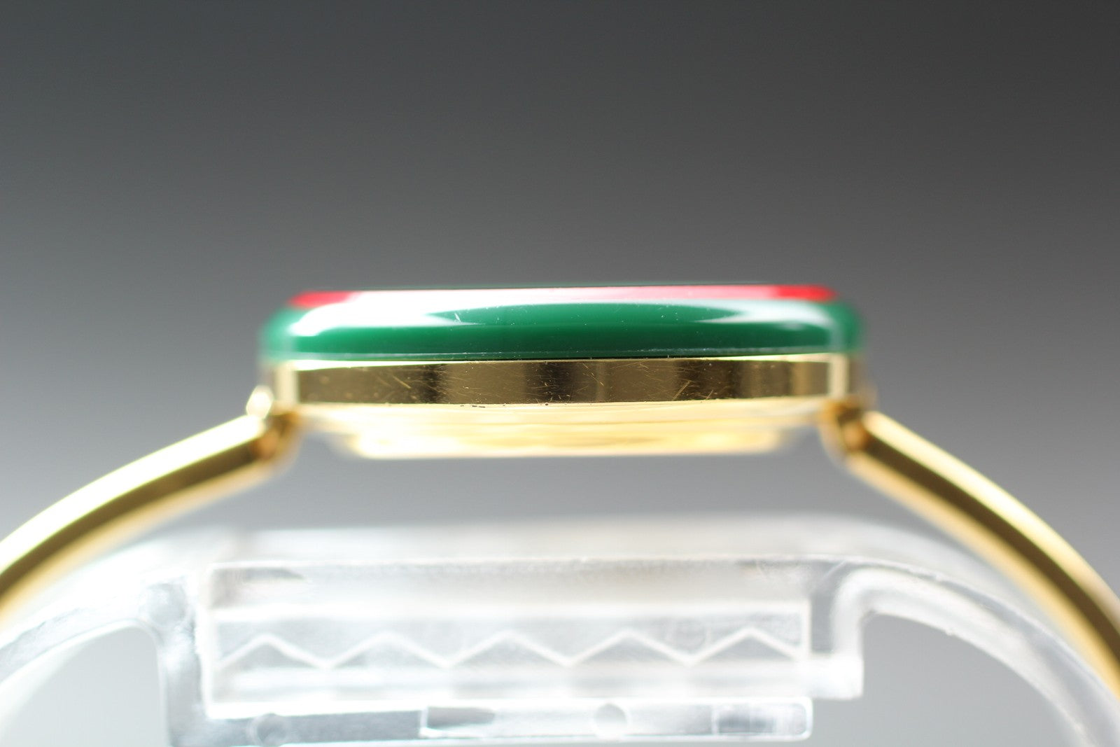 Near MINT/Box GUCCI Change Bezel 11/12 26mm 12 Colors Quartz Gold Women Vintage