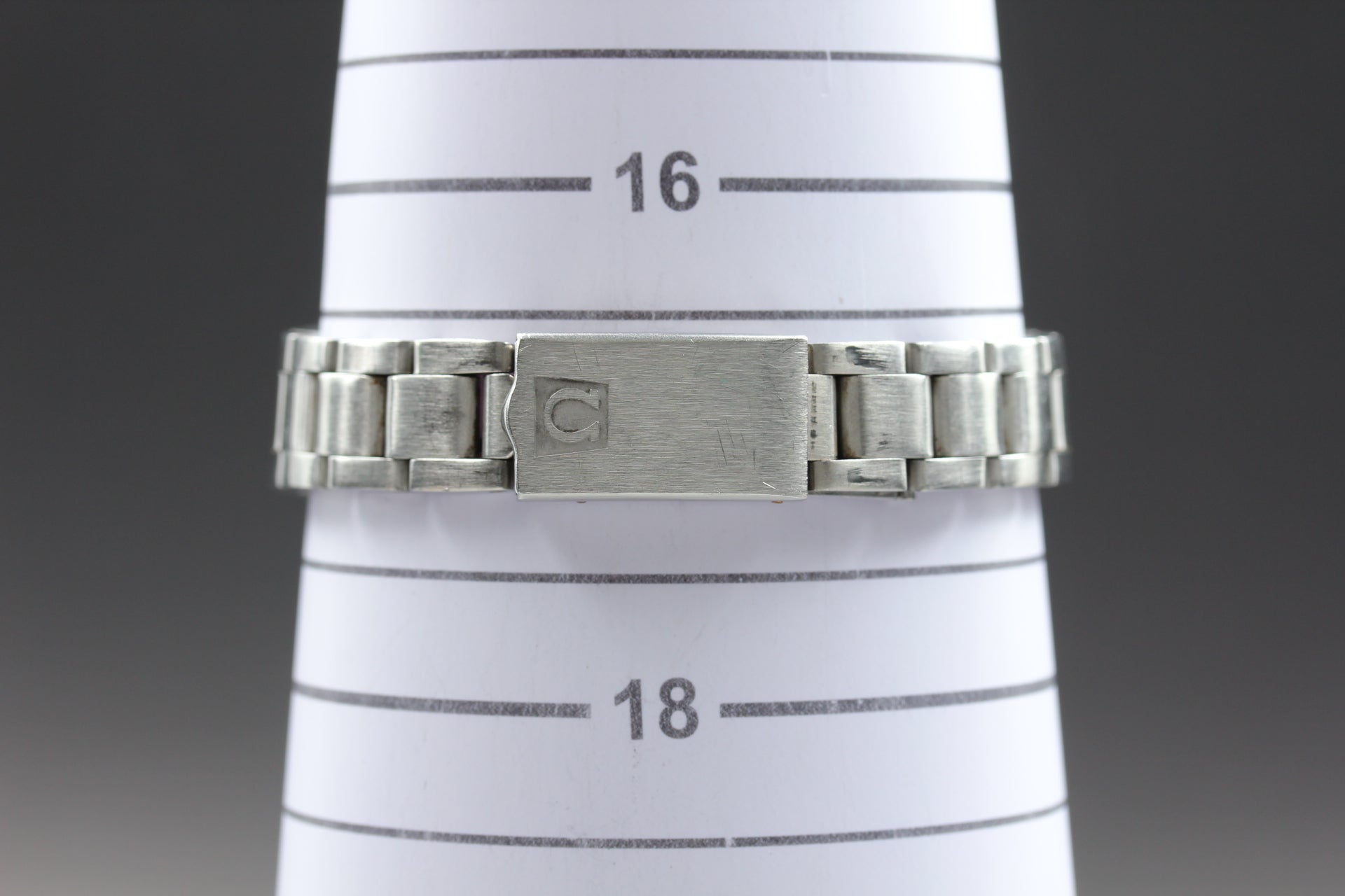 1974 w/Box OMEGA Geneve 26mm 535.0033 Manual Silver Dial Women's Vintage Exc+5