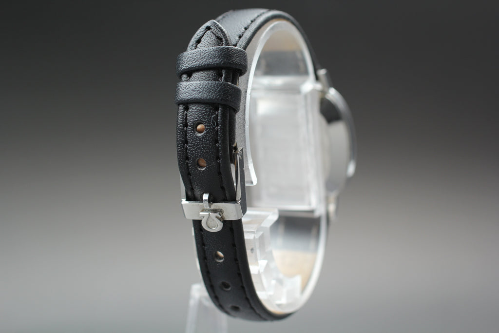 1979 Near MINT OMEGA De Ville 24mm 591.0021 Quartz Silver Dial Women's Vintage