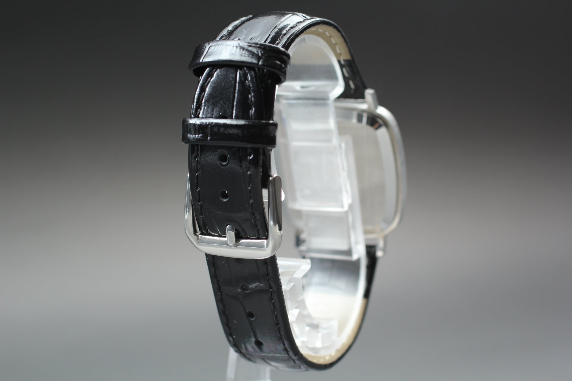 Serviced 1978 MINT OMEGA De Ville 31mm 111.0118 Manual Silver Dial Men's Vintage
