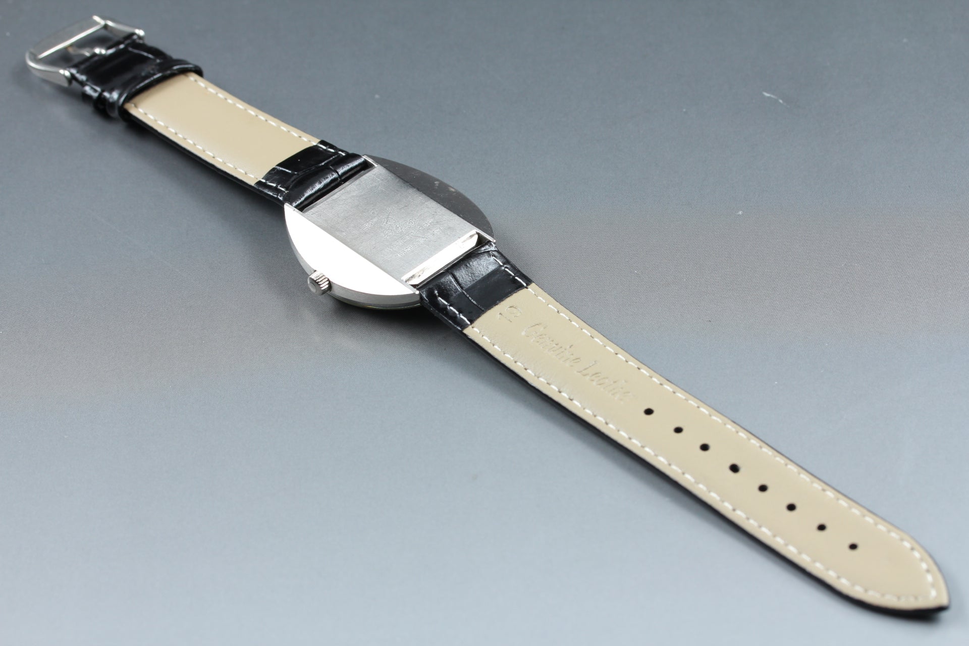 Near MINT OMEGA Seamaster COSMIC 35mm 166026 Automatic Silver Dial Men's Vintage