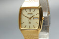 1982 Near MINT SEIKO King twin Quartz 32mm 9443-5020 Gold Dial Men's Vintage