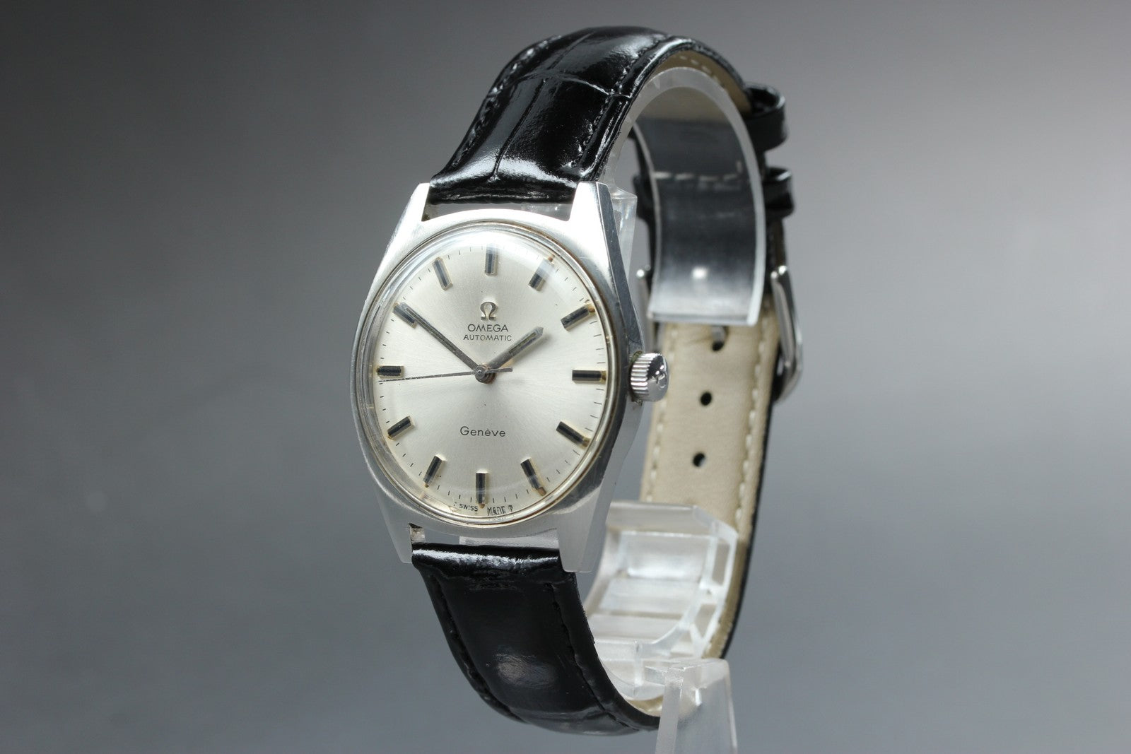 1969 Near MINT OMEGA Geneve 34mm 165.041 Automatic Silver Dial Men's Vintage