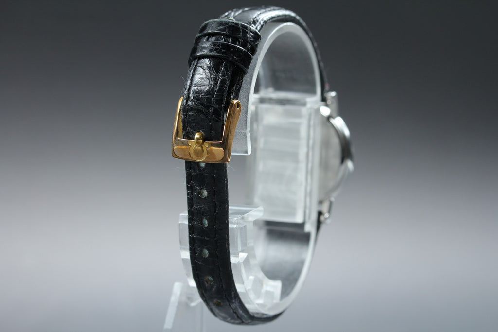 1997 Near MINT OMEGA De Ville 23mm 595.1111 Quartz White Roman Women's Vintage