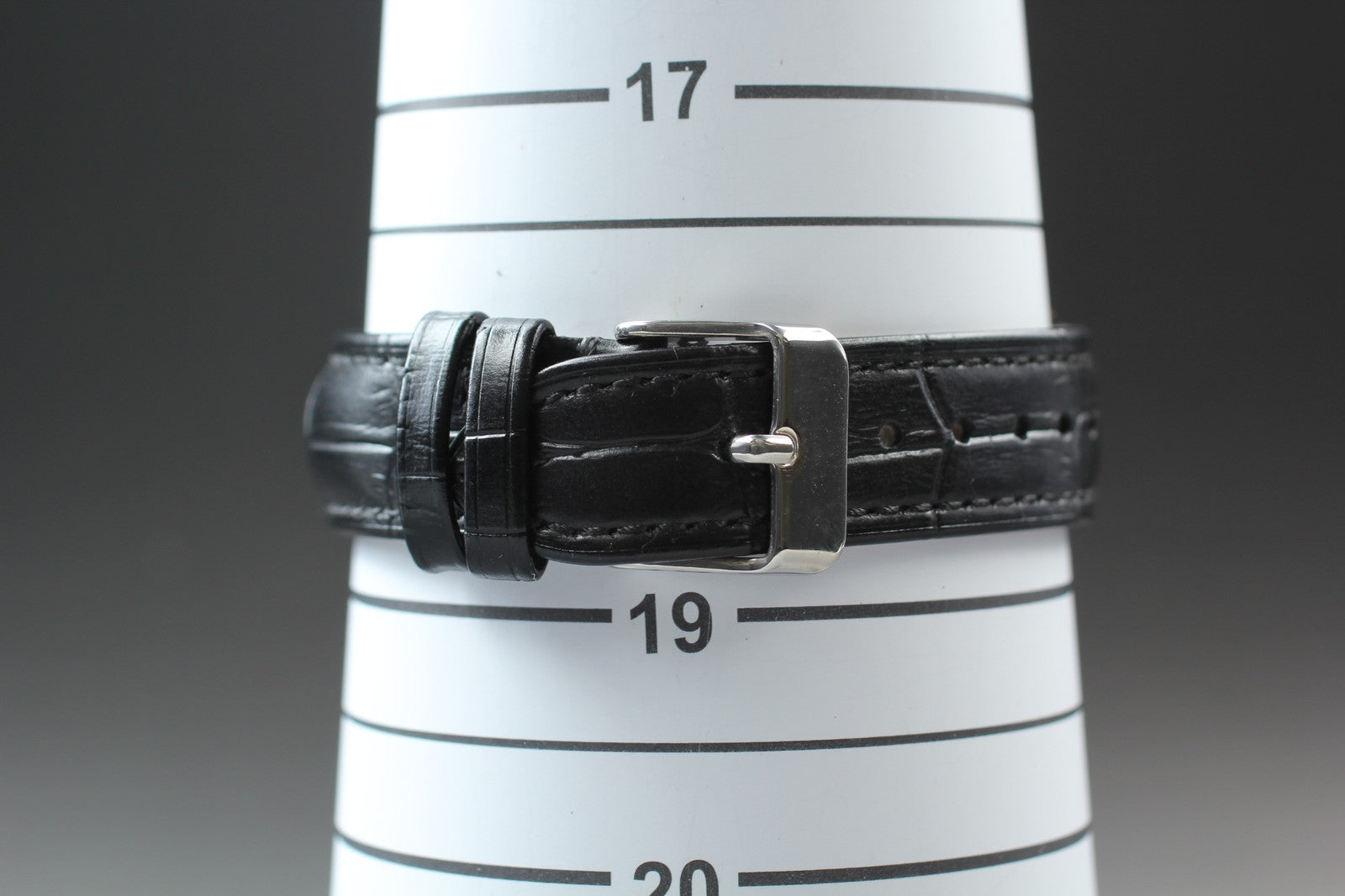 1967 Near MINT OMEGA Seamaster Geneve 34mm 166.002 Automatic Silver Men Vintage