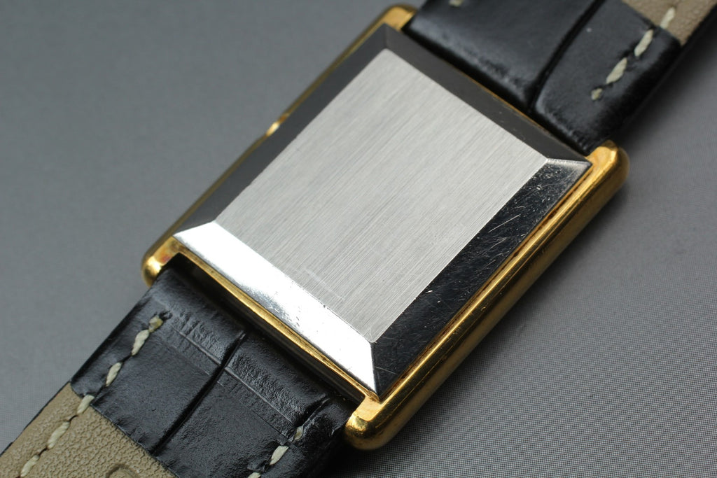 1979 Near MINT OMEGA De Ville 24mm 591.0027 Quartz Gold Dial Tank Unisex Vintage