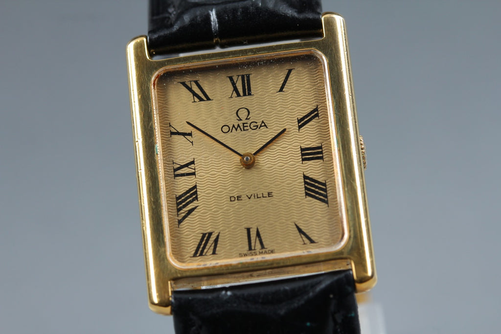 1973 Near MINT OMEGA De Ville 24mm 511.0404 Manual Roman Tank Unisex Vintage