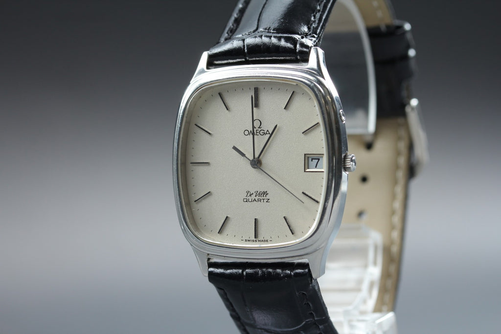1979 Near MINT OMEGA De Ville 32mm 192.0044 Quartz Silver Dial Men's Vintage