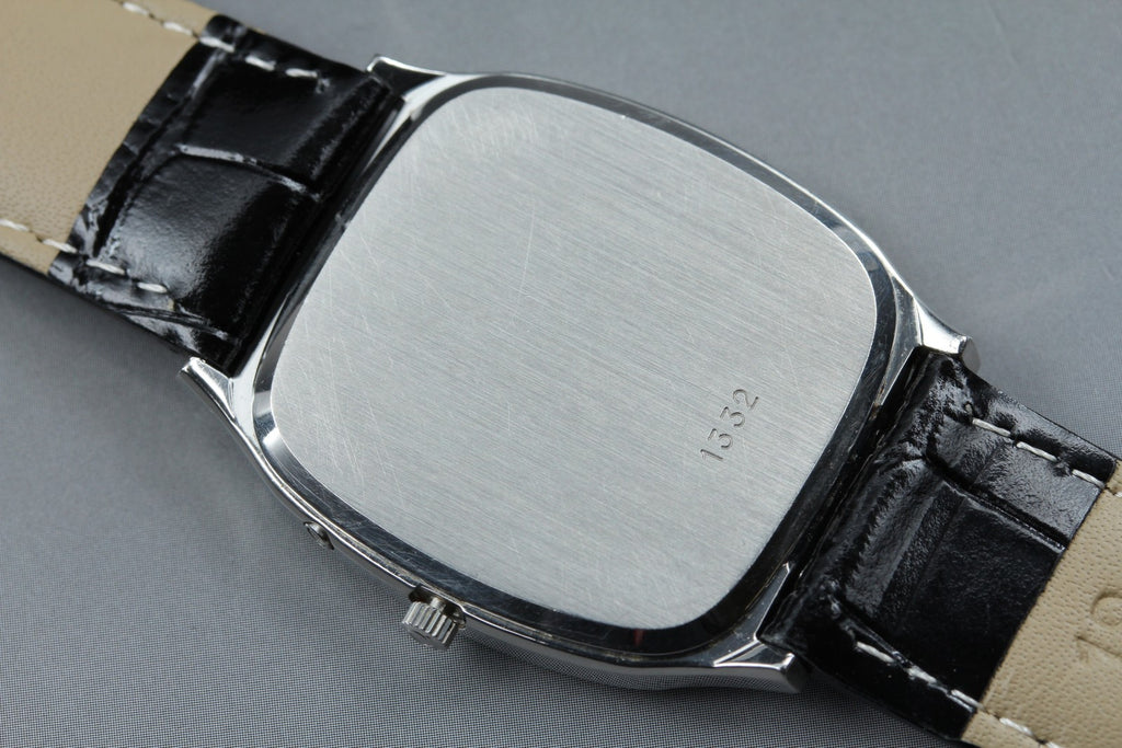 1979 Near MINT OMEGA De Ville 32mm 192.0044 Quartz Silver Dial Men's Vintage