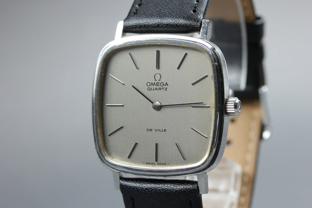 1977 Near MINT OMEGA De ville 31mm 191.0045 Quartz Silver Dial Men's Vintage
