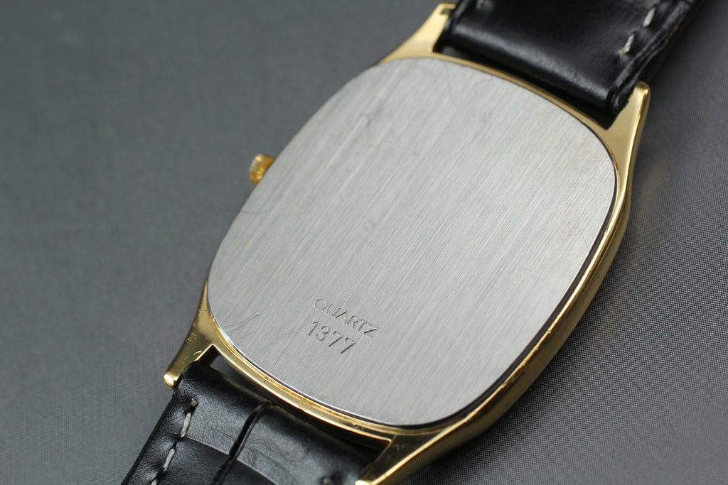 1984 Near MINT OMEGA De Ville 27mm 191.0200.1 Quartz Gold Dial Men's Vintage