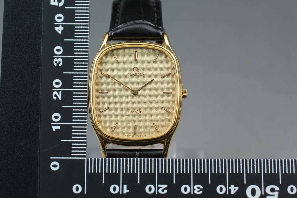 1984 Near MINT OMEGA De Ville 27mm 191.0200.1 Quartz Gold Dial Men's Vintage