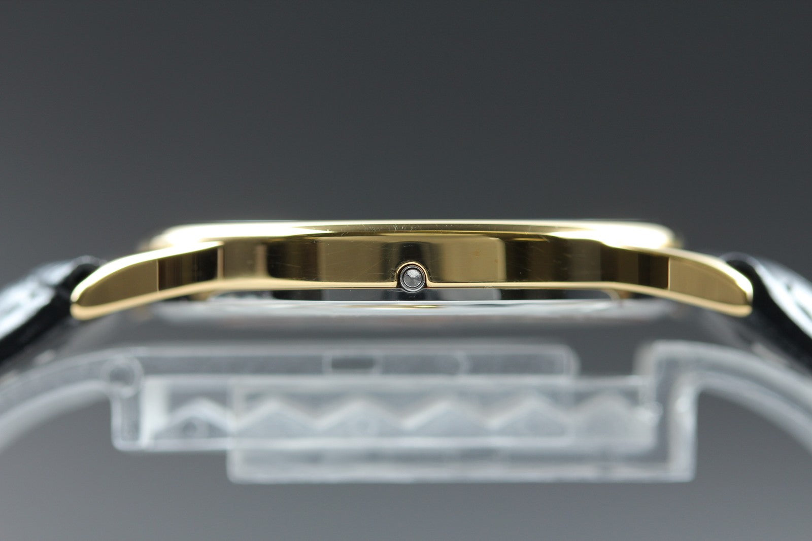 1984 Top MINT OMEGA De Ville 32mm 191.0130.1 Quartz Gold Dial Men's Vintage