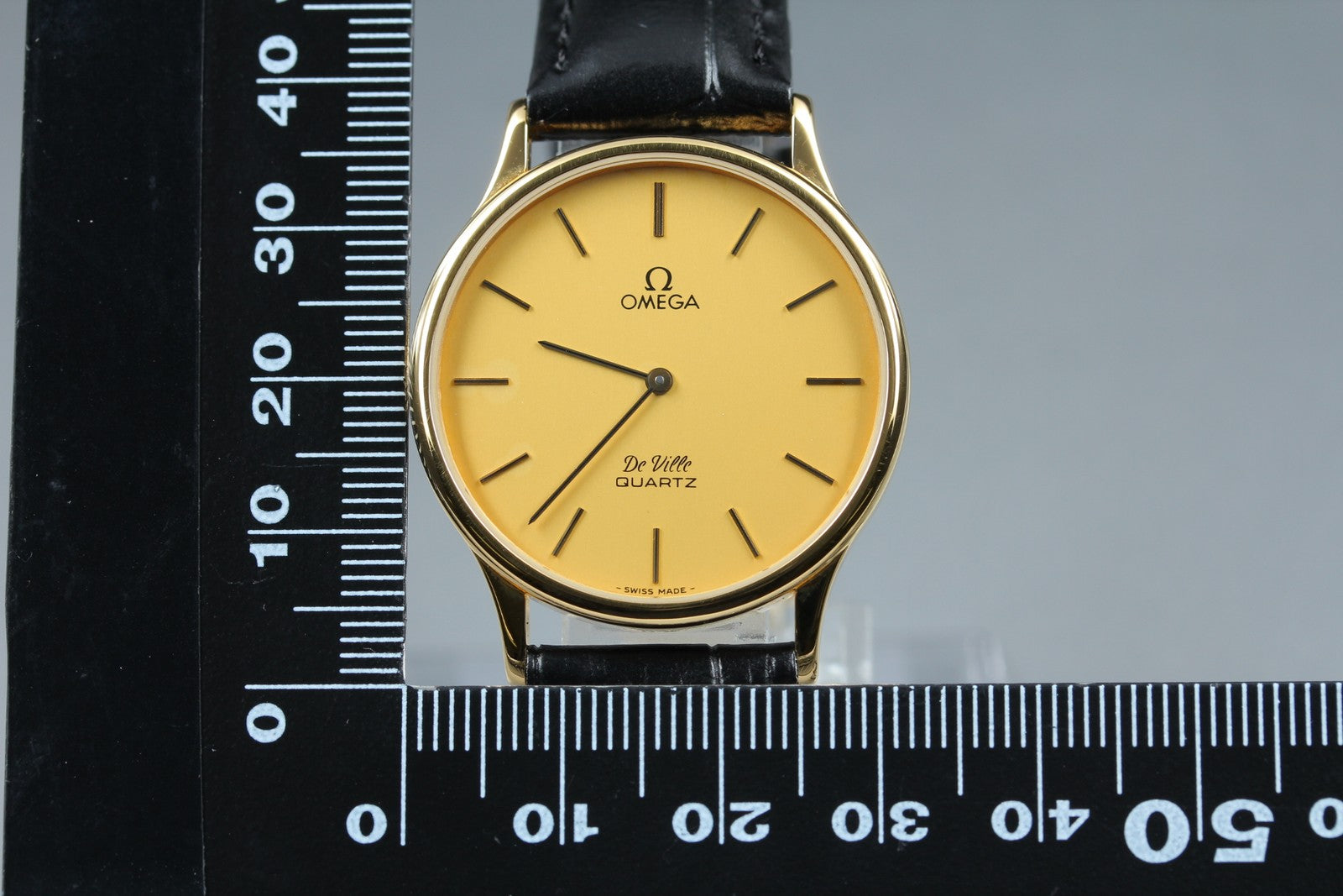 1984 Top MINT OMEGA De Ville 32mm 191.0130.1 Quartz Gold Dial Men's Vintage