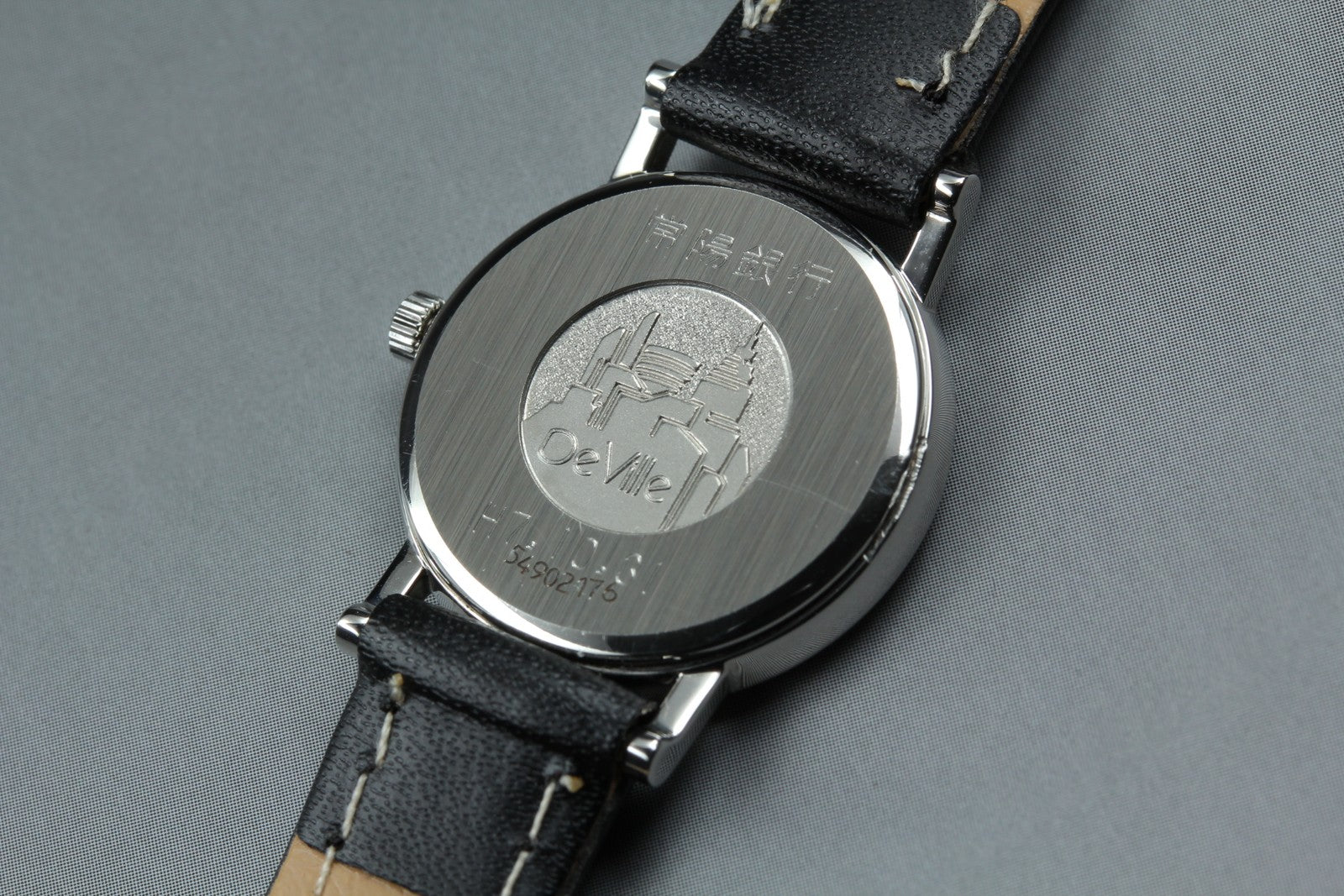1994 Near MINT/Box, Paper OMEGA De Ville 23mm 595.1111 Quartz Women's Vintage
