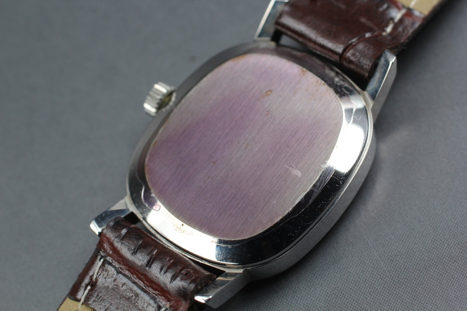 NOS 1975 OMEGA De Ville 21mm 511.0509 Manual Silver Dial Women's Watch Vintage