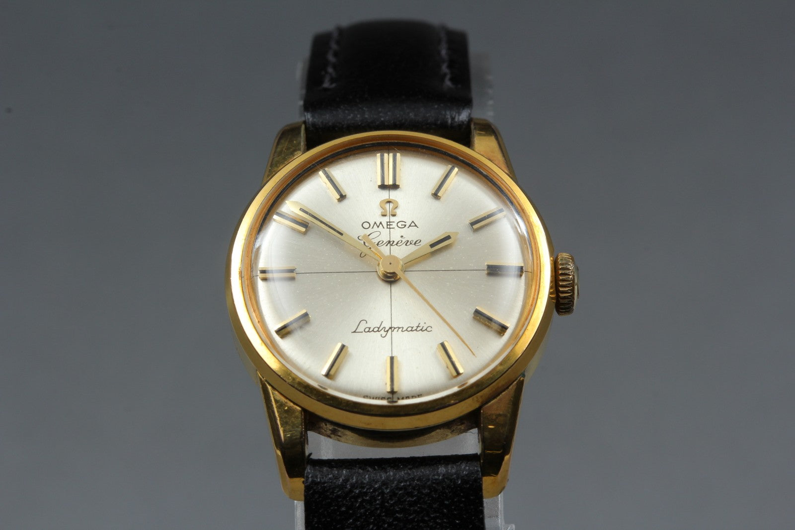 1961 Near MINT OMEGA Geneve Ladymatic 21mm 2978-61 Automatic Women's Vintage