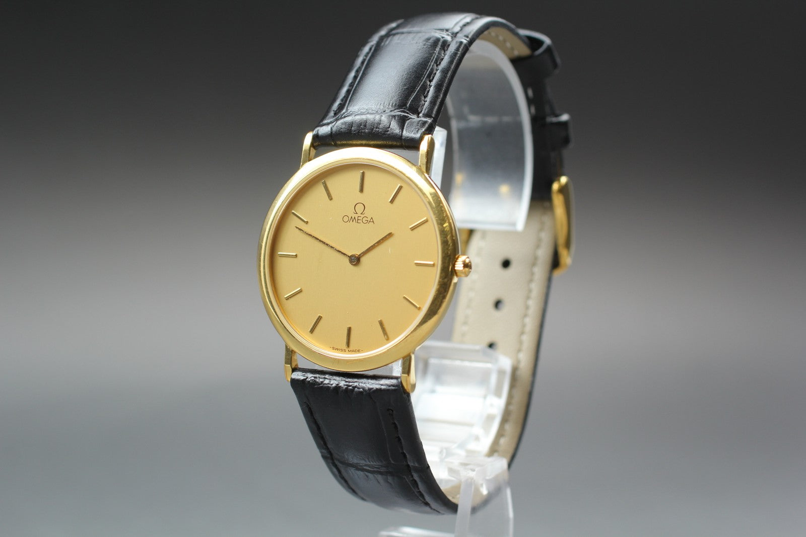1991 Near MINT OMEGA De Ville 32mm 195.0075.2 Quartz Gold Dial Men's Vintage