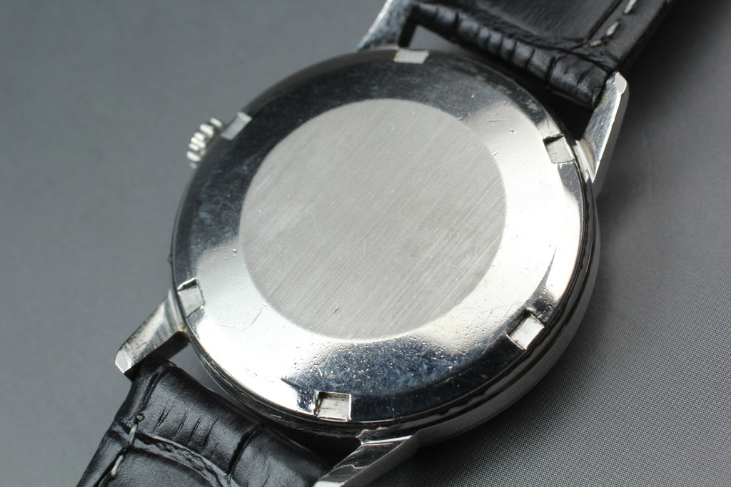 1968 Near MINT OMEGA Seamaster Geneve 34mm 166.002 Automatic Silver Men Vintage