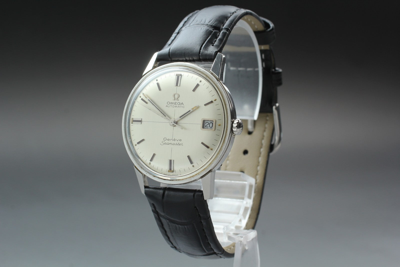 1968 Near MINT OMEGA Seamaster Geneve 34mm 166.002 Automatic Silver Men Vintage