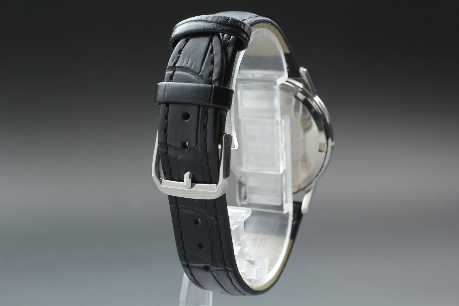1968 Near MINT OMEGA Seamaster Geneve 34mm 166.002 Automatic Silver Men Vintage