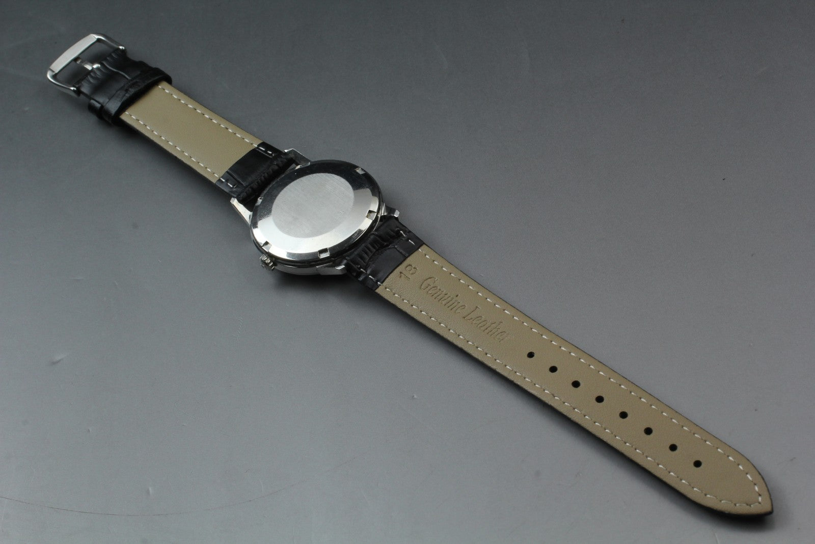1968 Near MINT OMEGA Seamaster Geneve 34mm 166.002 Automatic Silver Men Vintage