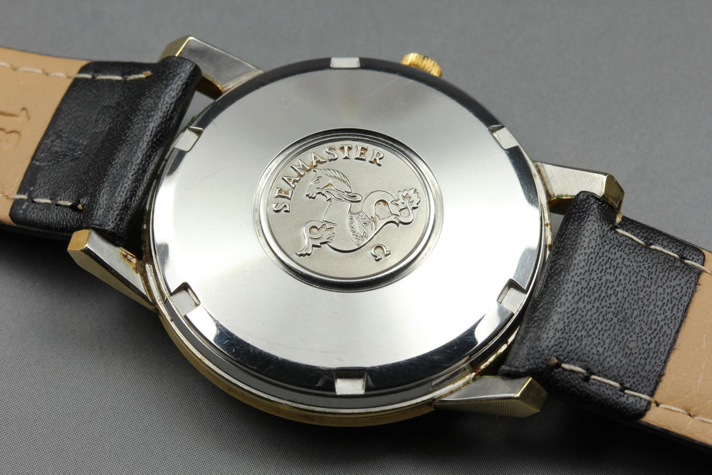 1966 Near MINT OMEGA Seamaster 34mm 166.003 Automatic Silver Dial Men's Vintage
