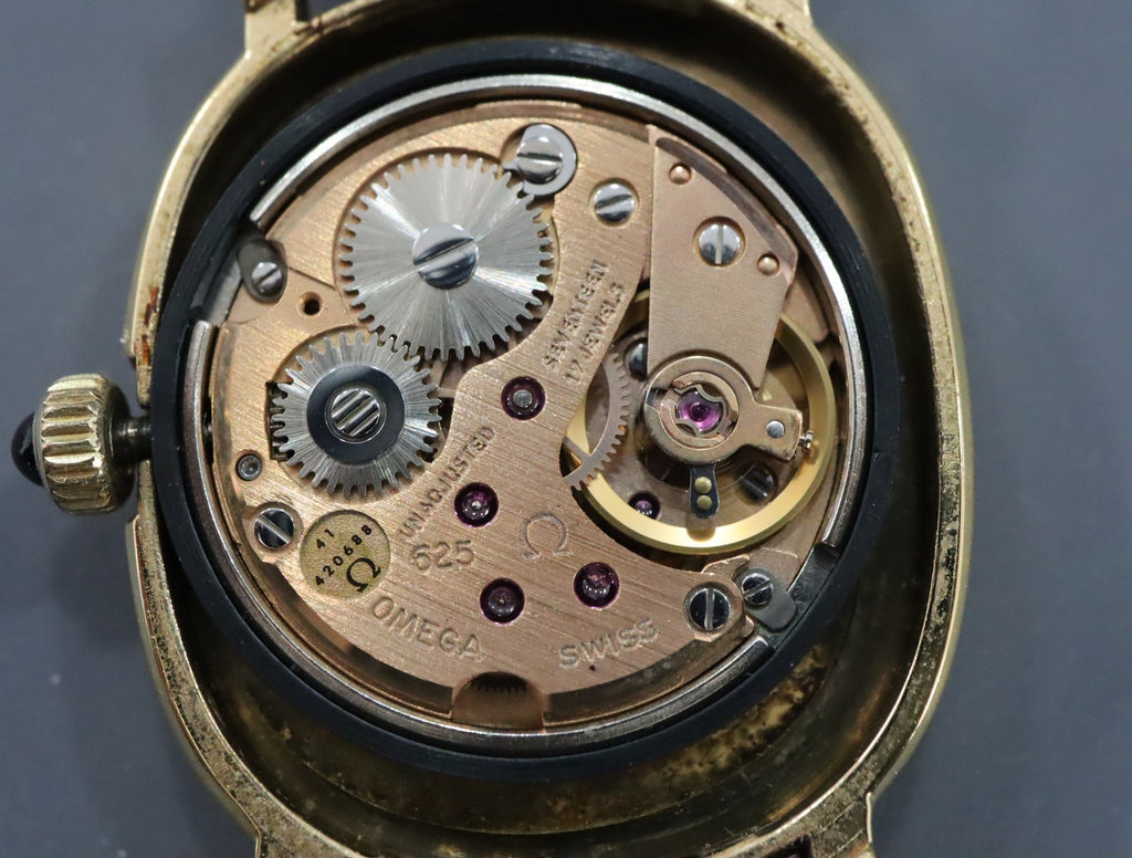 1978 Near MINT OMEGA De Ville 23mm 511.0473 Manual Gold Roman Dial Women Vintage