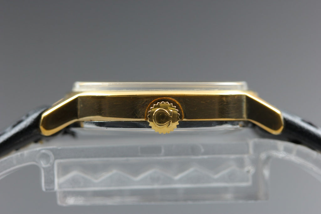1979 Near MINT/Box OMEGA De Ville 21mm 511.0509 Manual Gold Dial Women's Vintage